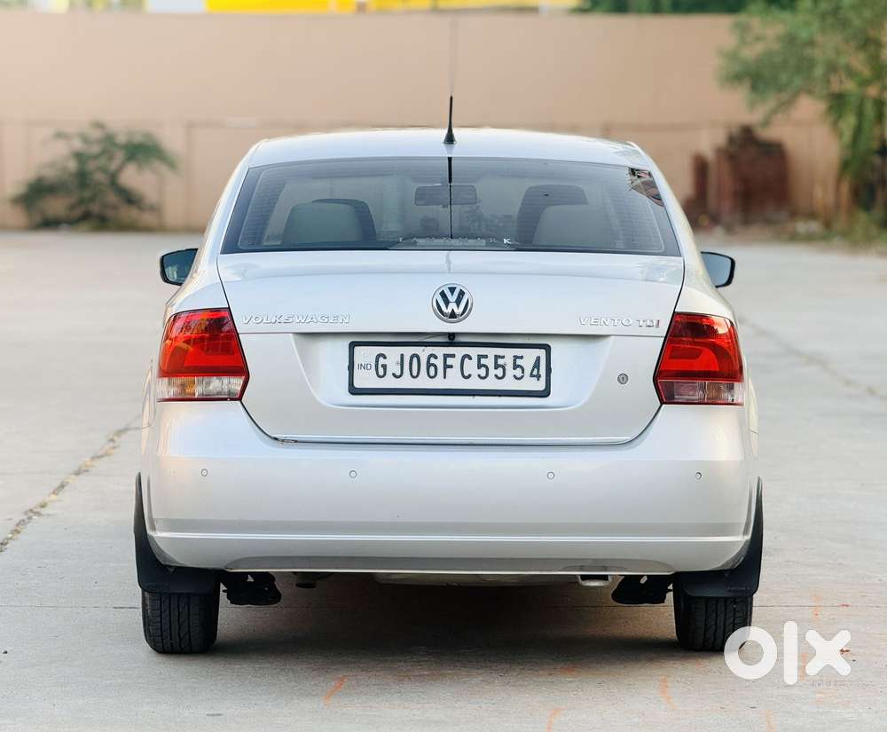 Volkswagen Vento Celeste 1.6 Highline, 2012, Diesel