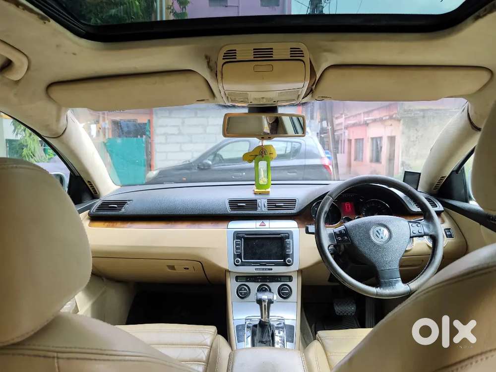 Volkswagen Passat 2009 Diesel 125000 Km Driven