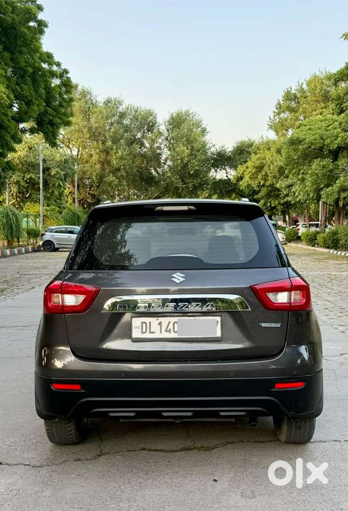 Maruti Suzuki Brezza Vxi At, 2021, Petrol