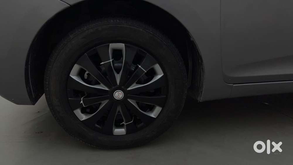 Hyundai Eon Magna +, 2013, Petrol