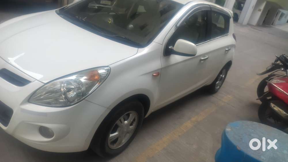 Hyundai I20 2010 Petrol Well Maintained