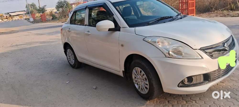 Maruti Suzuki Dzire 2017 Cng & Hybrids 74000 Km Driven