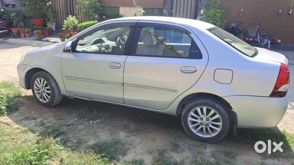 Toyota Etios 2013 Top Model Diesel Excellent Condition