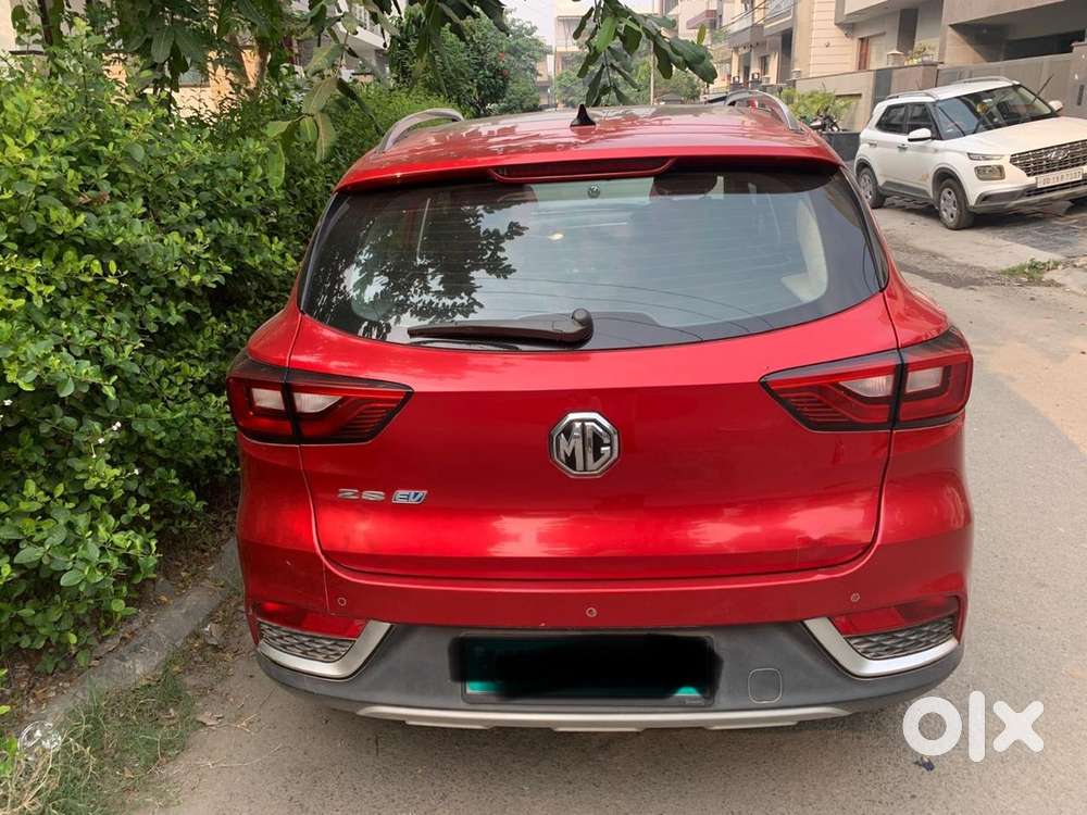 Mg Zs Ev 2021 With Panoramic Sunroof