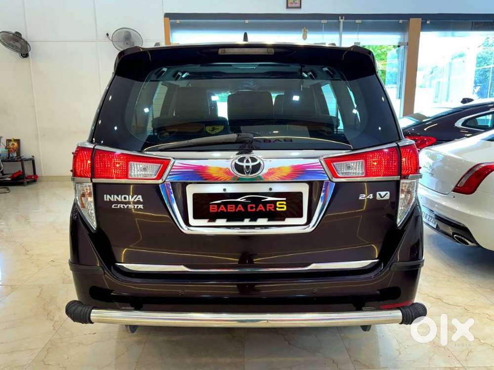 Toyota Innova Crysta 2.4 V 7 Str, 2017, Diesel