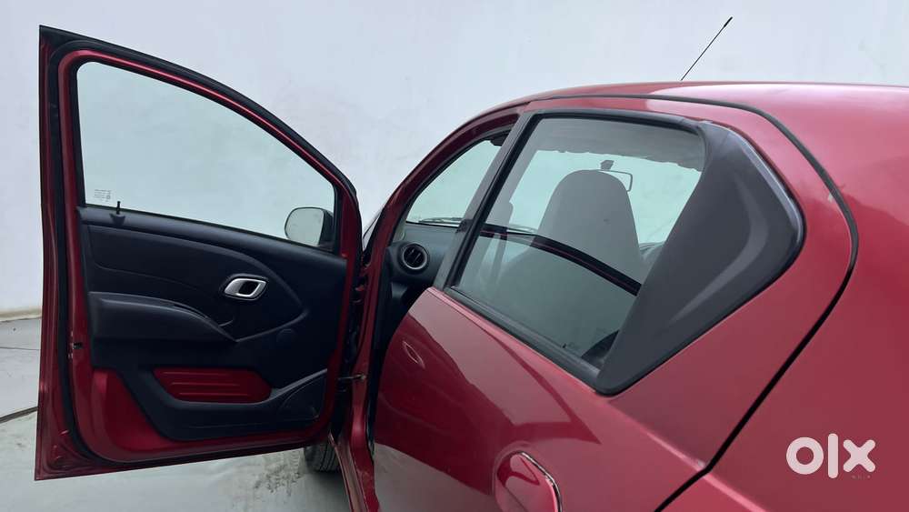 Datsun Redigo 1.0 T (o) Amt, 2019, Petrol
