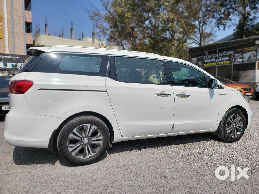 Kia Carnival Prestige, 2020, Diesel