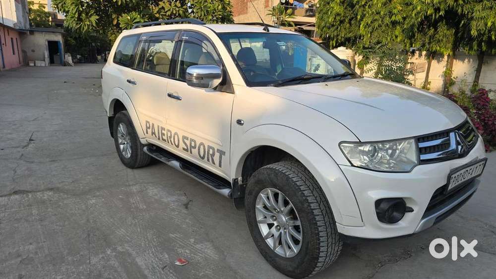 Mitsubishi Diesel Automatic 2016