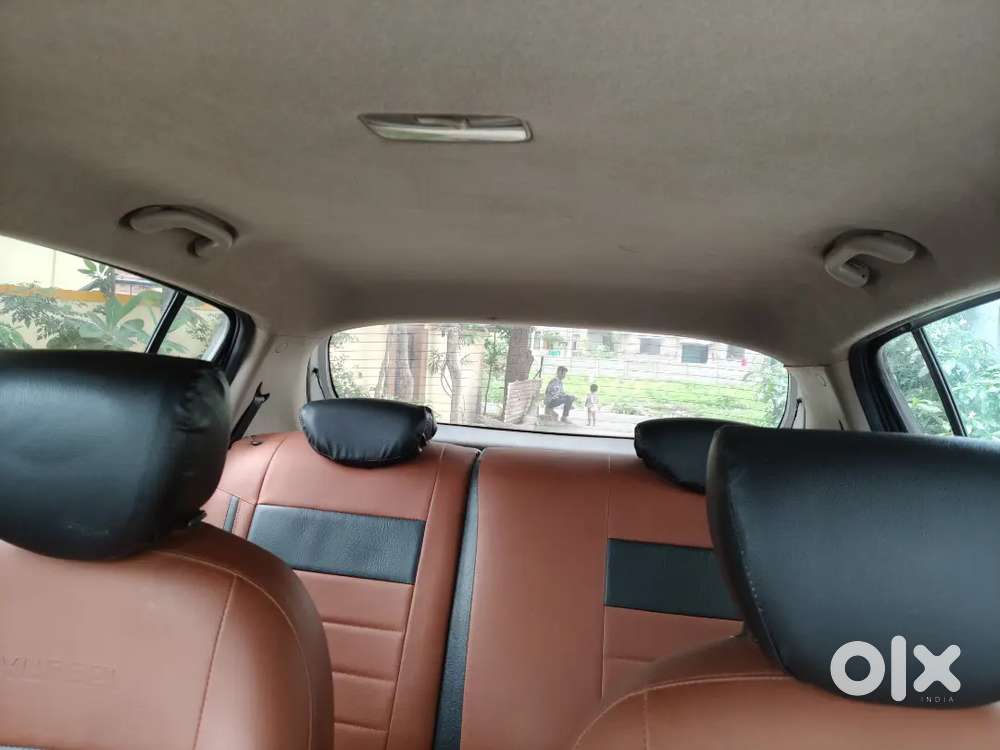 Hyundai I 20 Sports 07/2011  Rs. 225000