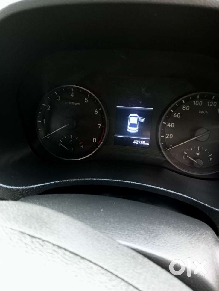 Hyundai Verna 1.5 Sx Petrol Mt, 2019, Petrol