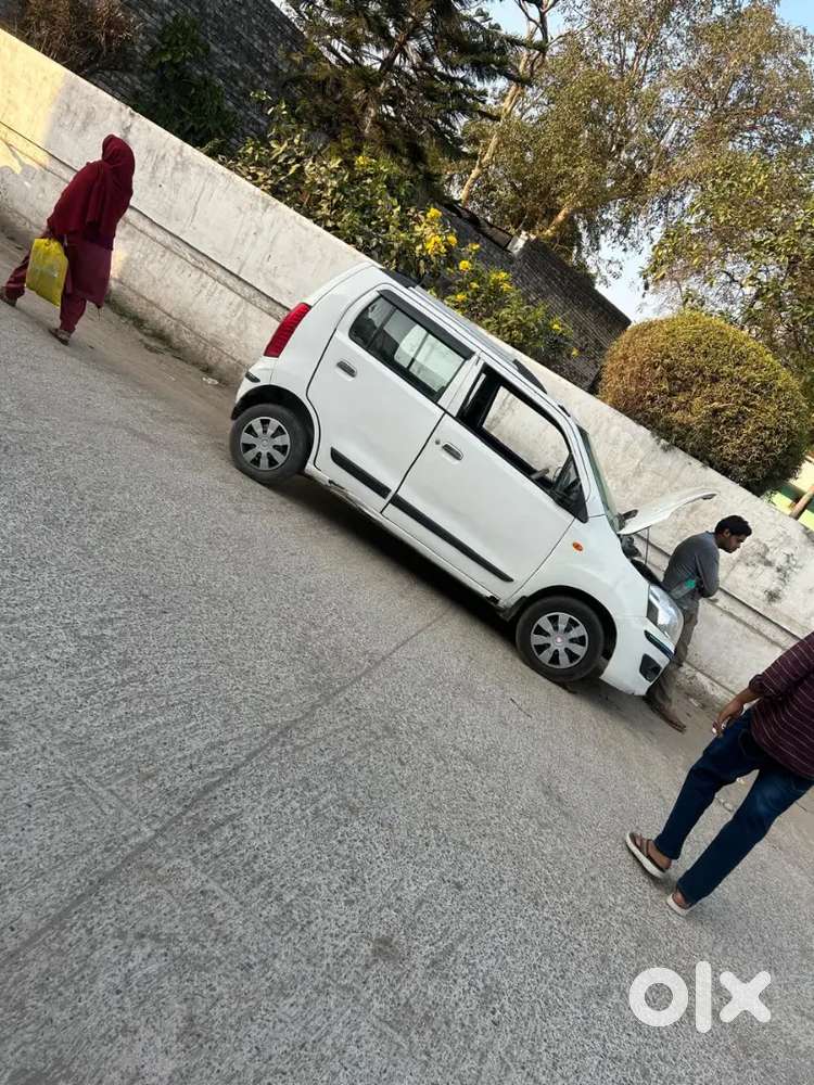 Maruti Suzuki Wagon R Lxi Flex Fuel 2014cng & Petrol 78000 Km Driven