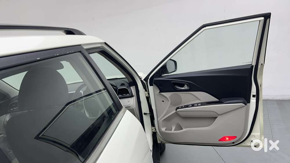 Mahindra Xuv300 W8 Diesel, 2019, Diesel