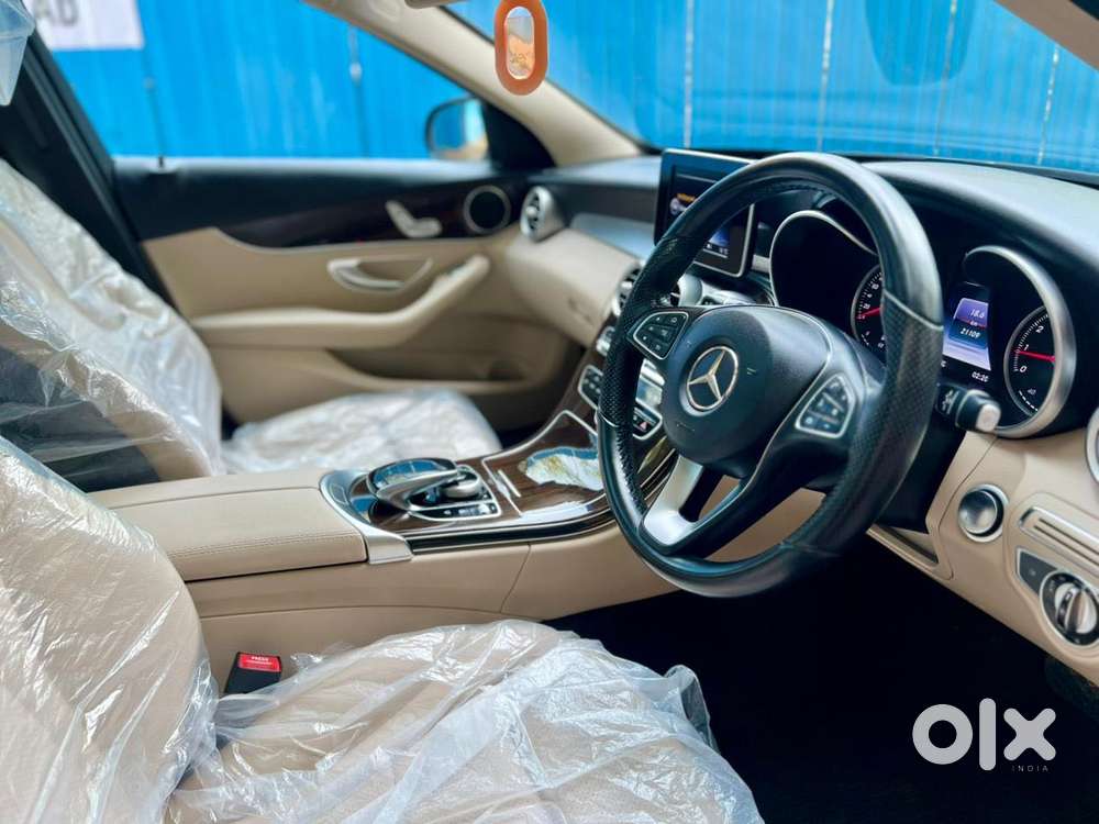 Mercedes-benz C-class [2014-2018] 2.0 C200 Avantgarde, 2017, Petrol