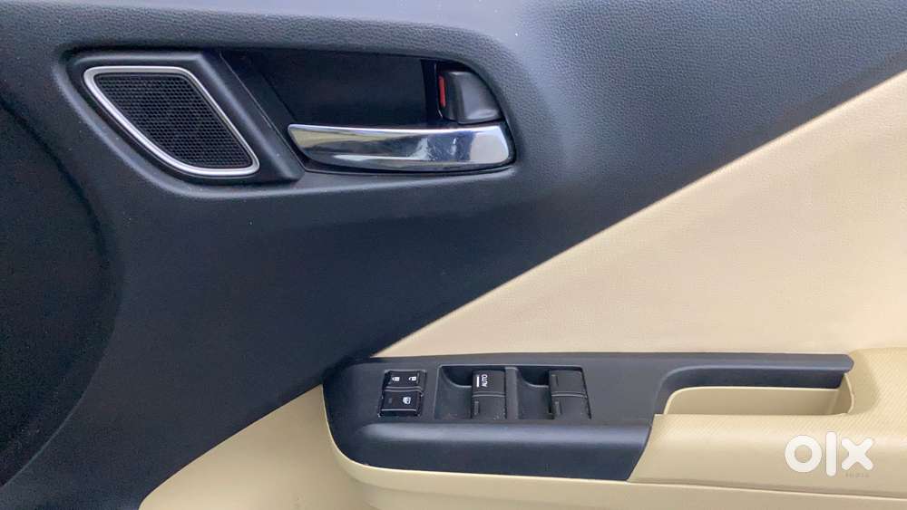 Honda City I-vtec Cvt V, 2018, Petrol