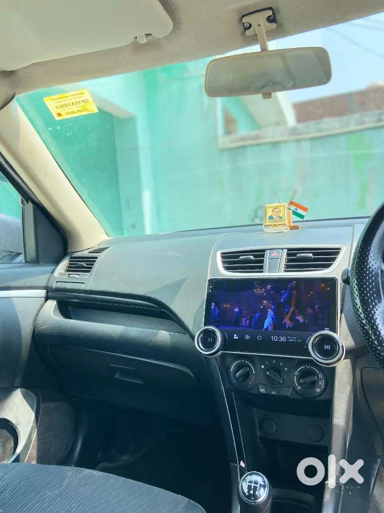 Lcd With Back Camra & Music Base