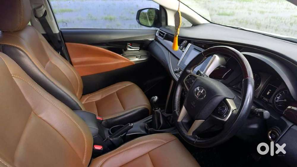 Toyota Innova Crysta 2017 Diesel 44900 Km Driven