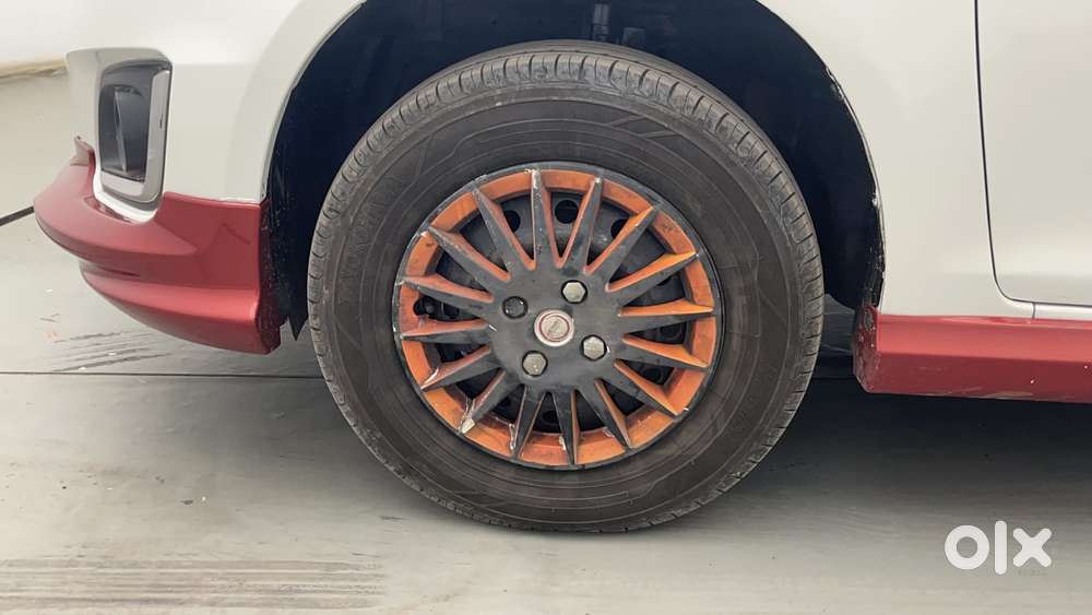 Maruti Suzuki Swift Vvt Vxi, 2016, Petrol
