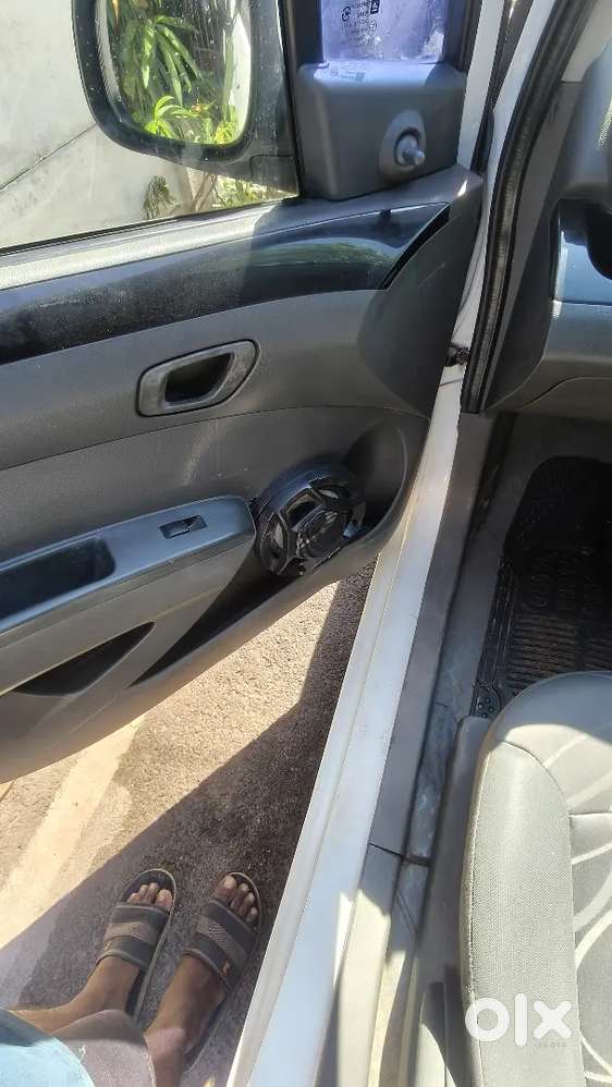 Chevrolet Beat 2010 Petrol Well Maintained