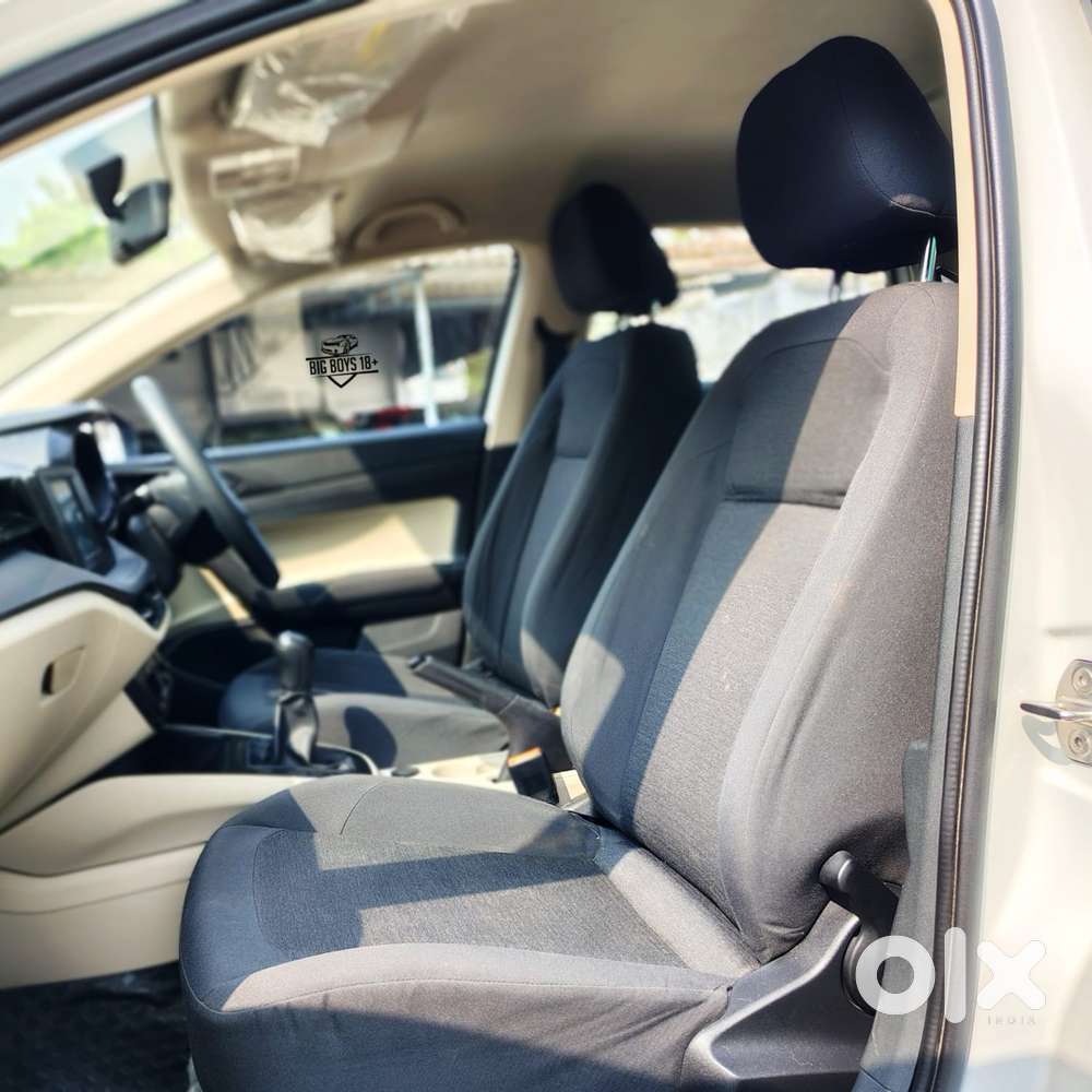 Skoda Slavia 1.0 Active Tsi, 2023, Petrol