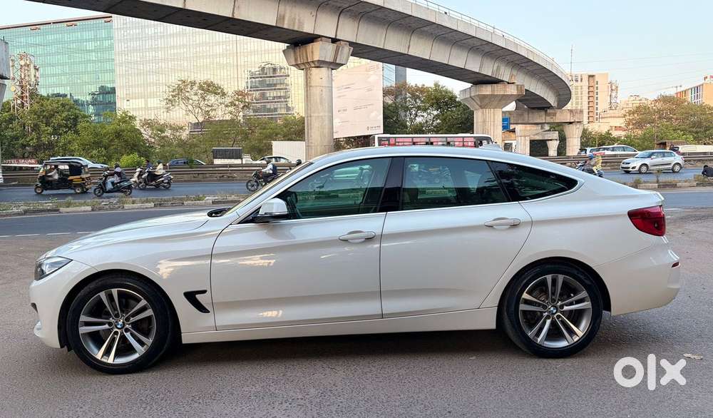 Bmw 3 Series Gt 320d Luxury Line, 2019, Diesel