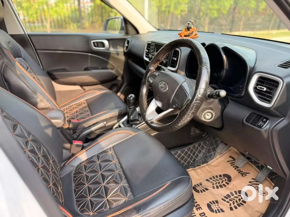 Hyundai Venue S 1.2 Petrol, 2022, Petrol