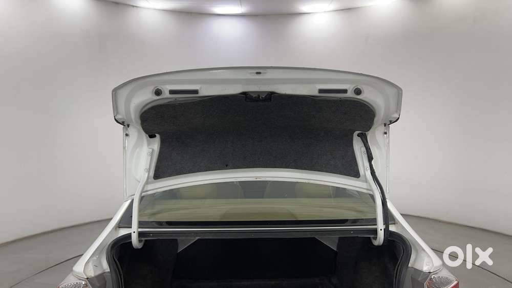 Honda City 1.5 Zx Cvt I-vtec, 2017, Petrol