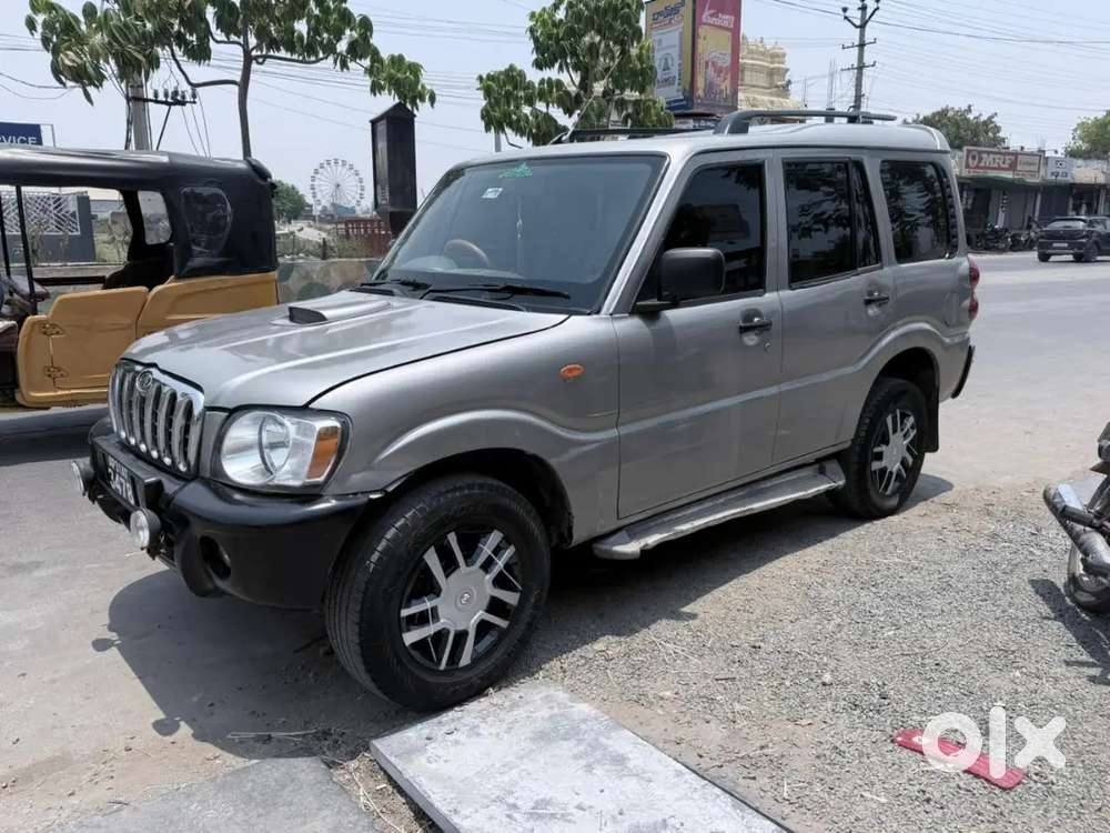 Mahindra Scorpio 2019 Diesel Manual