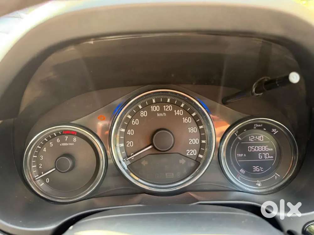 Honda City 2014 Petrol (sunroof) Good Condition