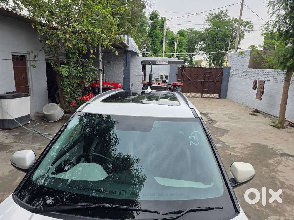 Excellent Condition , Non Accident , 18 Inch Vossen Allows