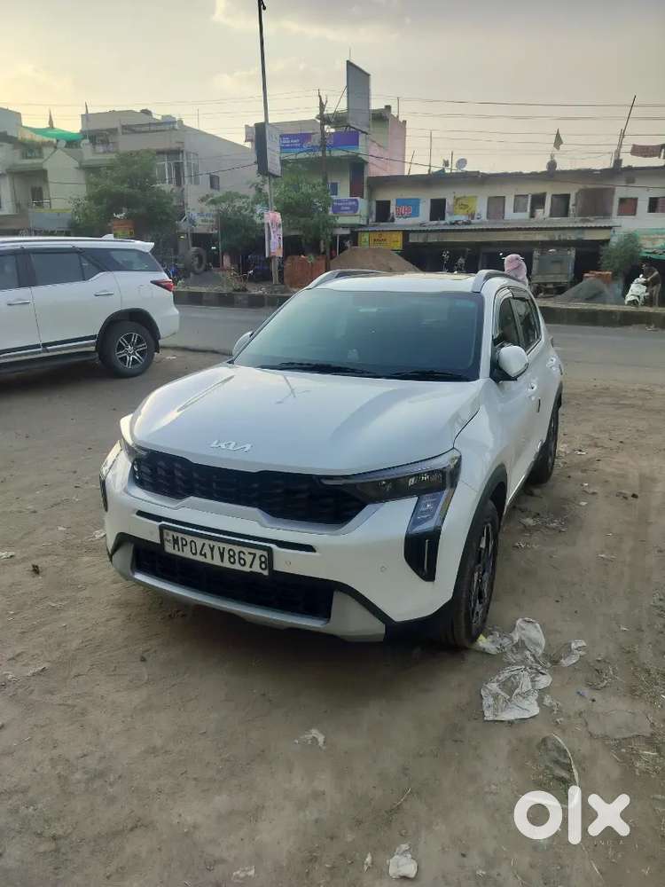 Kia Sonet 2025 Petrol 5900 Km Driven
