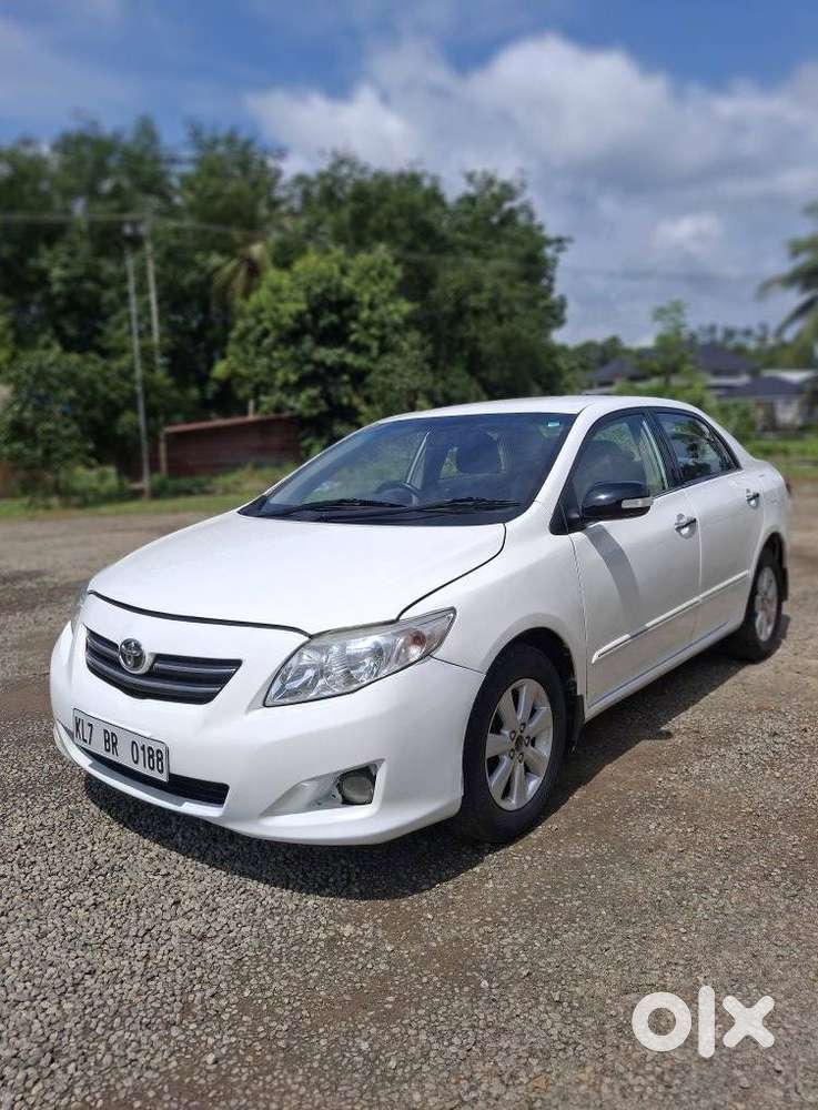 Toyota Corolla Altis G, 2011, Diesel