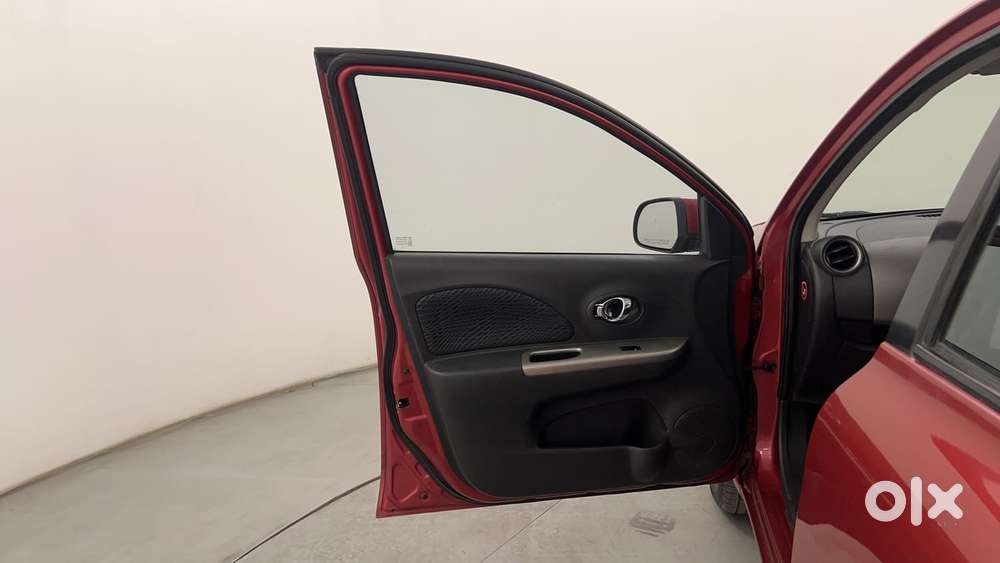 Nissan Micra Xv Cvt, 2017, Petrol