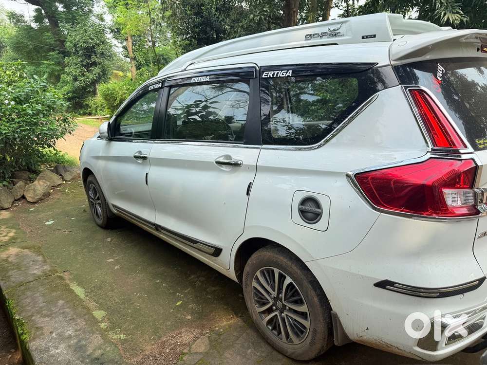 Maruti Suzuki Ertiga Petrol 2024