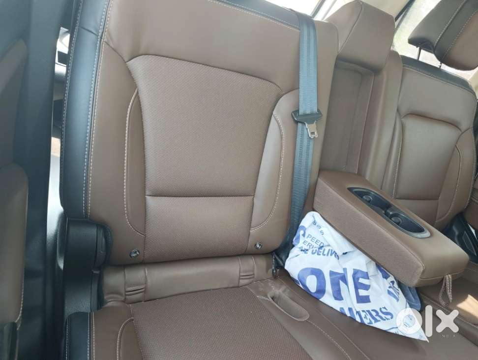 Mahindra Scorpio-n 2.0 Z8 Petrol At 7 Str, 2025, Petrol