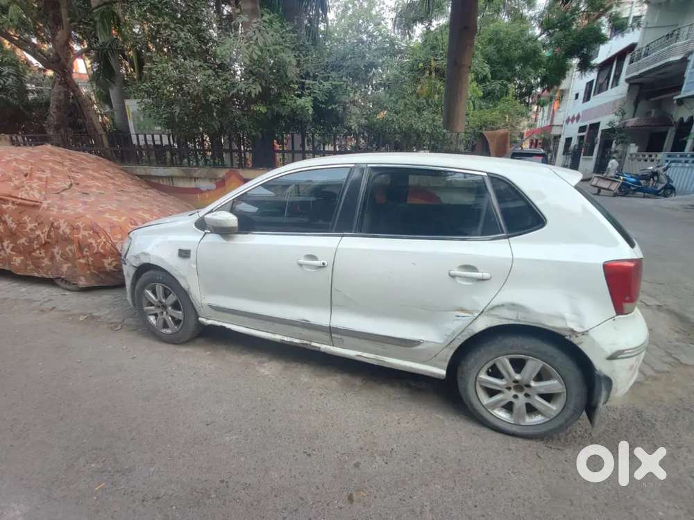 Vw Polo With Good Engine Condition Only Need Denting Paintaing.