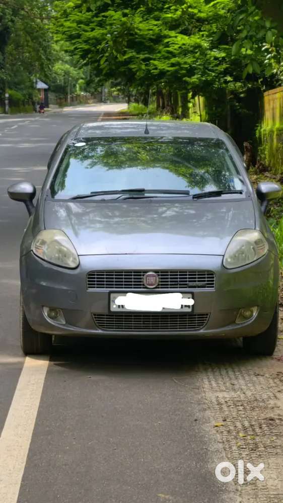 Fiat Punto 2010 Diesel 121000 Km Driven