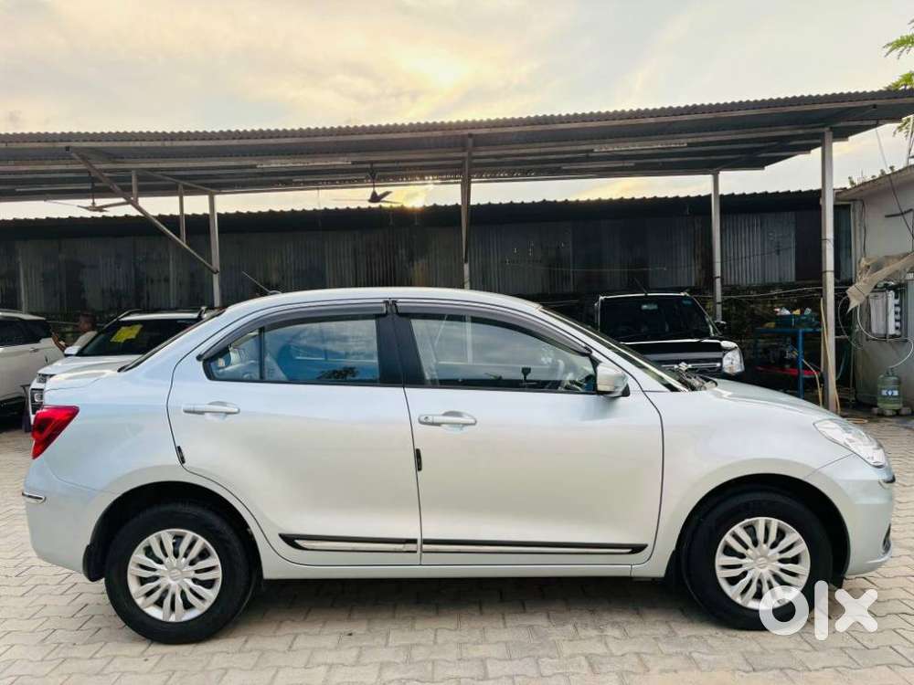 Maruti Suzuki Dzire 1.2 Vxi, 2024, Petrol