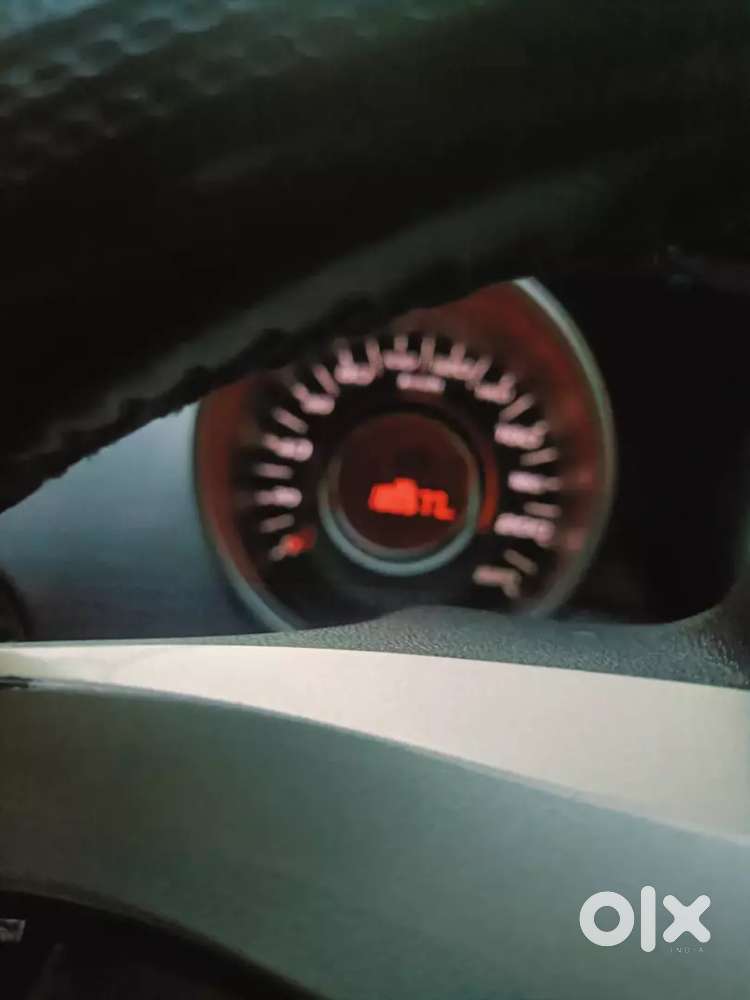Mahindra Xuv500 2014 Diesel 180000 Km Driven