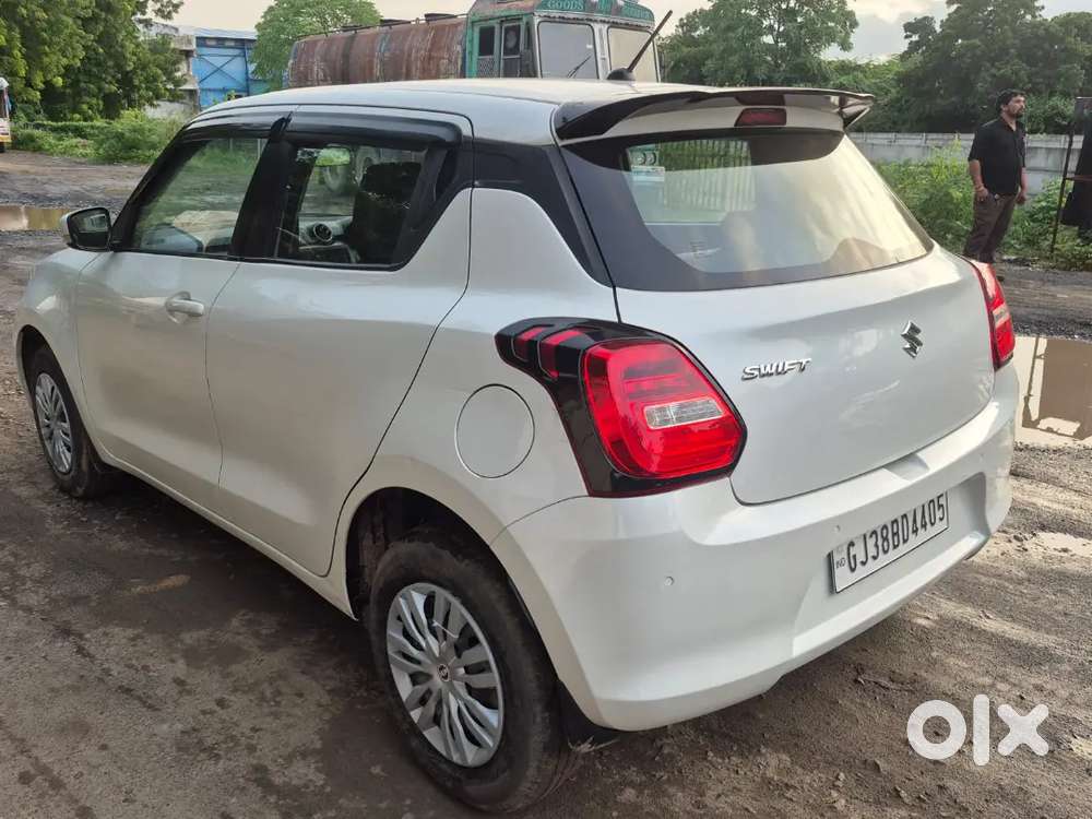 Swift Vxi  2022 Petrol