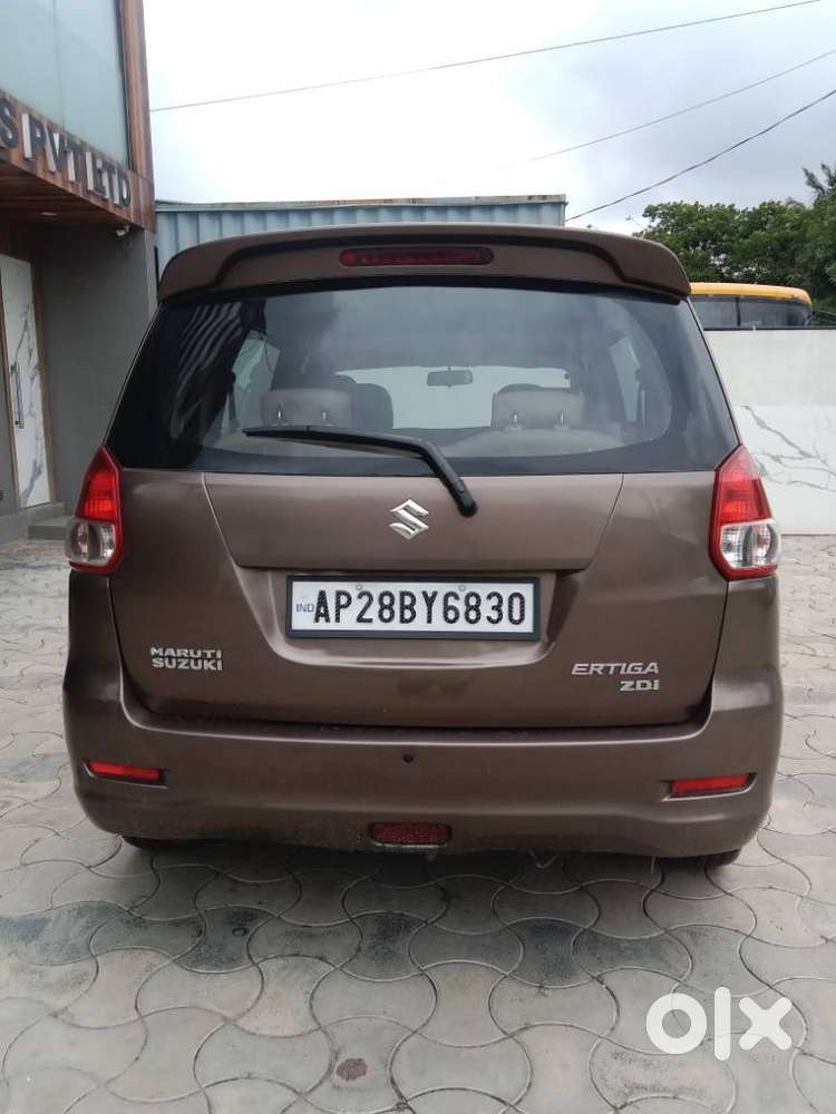 Maruti Suzuki Ertiga Zdi Shvs, 2014, Diesel
