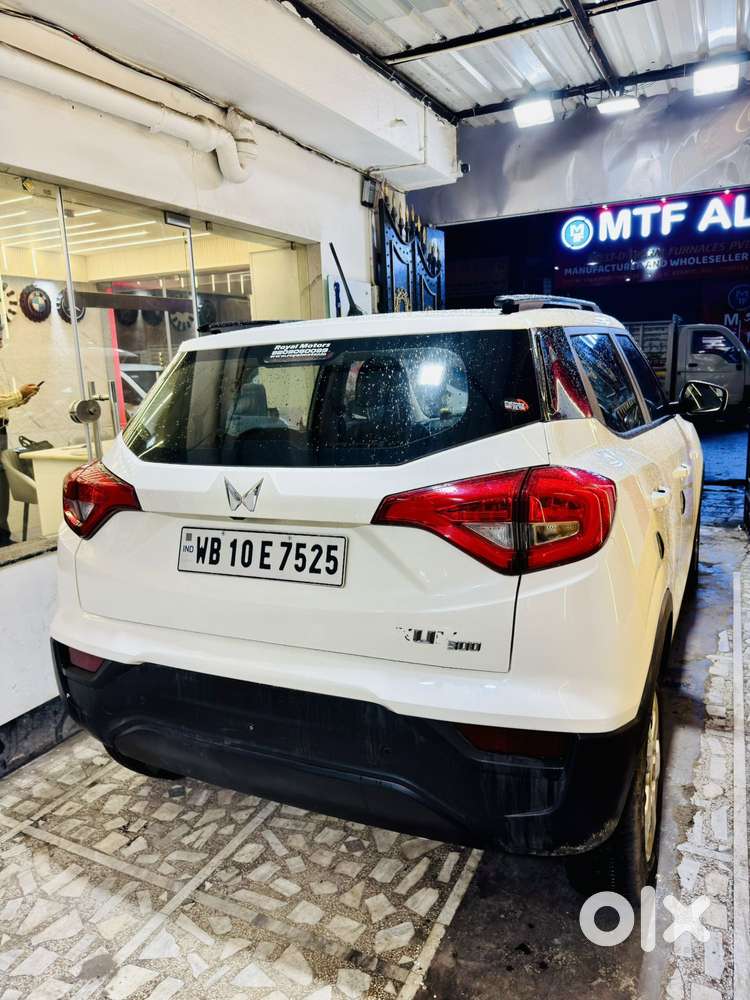 Mahindra Xuv300 W6, 2024, Petrol