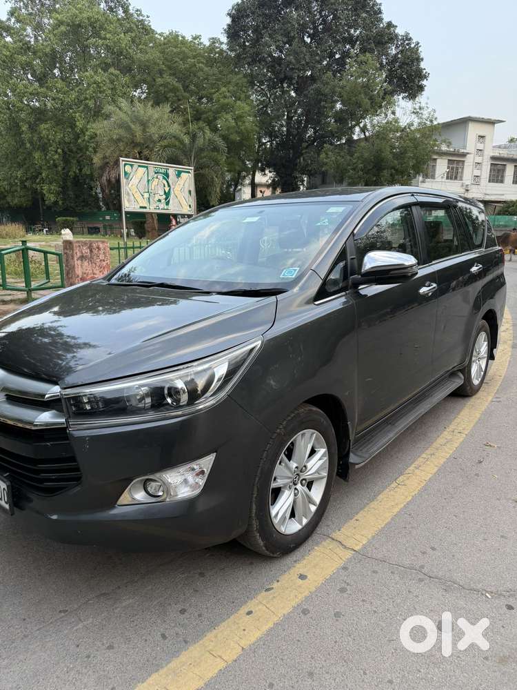 Toyota Innova Crysta 2.8z Automatic, 2018, Diesel