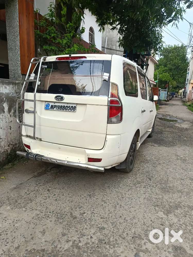 Mahindra Xylo 2012 Diesel Manual Argent Sell