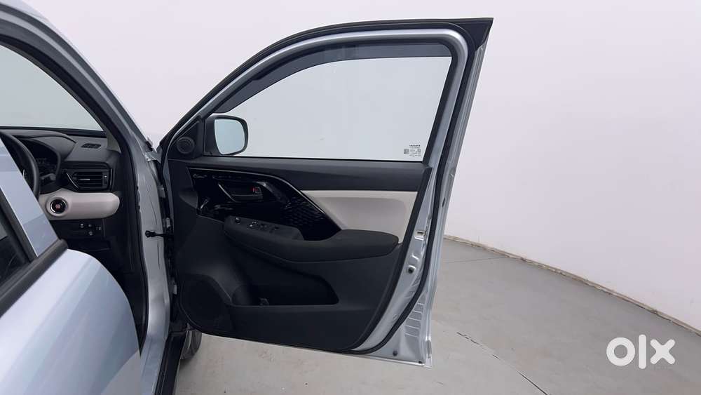 Maruti Suzuki Grand Vitara 1.5 Sigma Smart Hybrid, 2025, Petrol