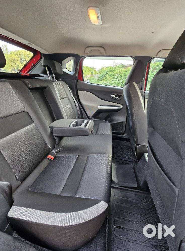Nissan Magnite 1.0 Xv, 2023, Petrol