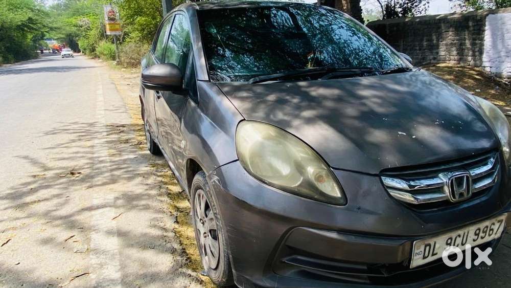 Honda Amaze 2015 Cng & Hybrids Well Maintained