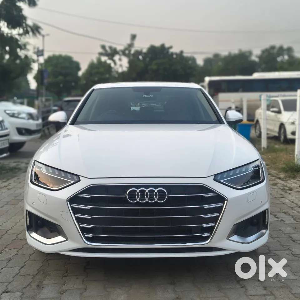 Audi A4 2.0 Technology 40 Tfsi, 2023, Petrol