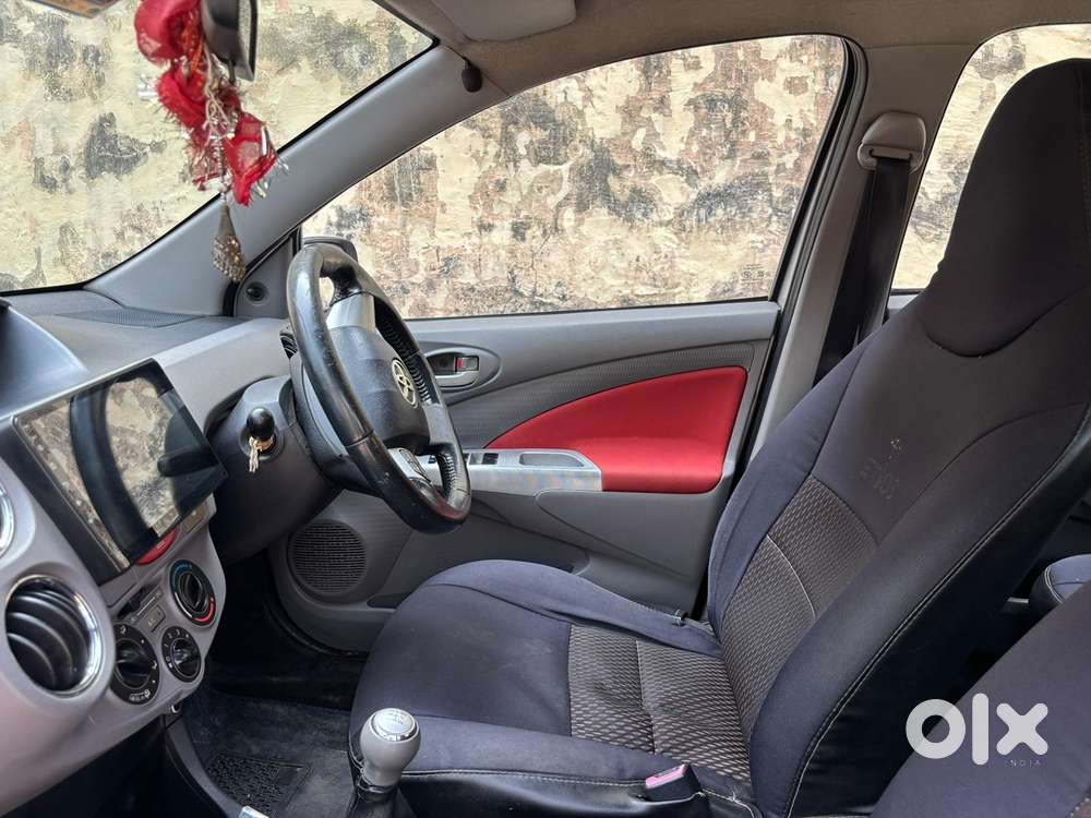 Toyota Etios Liva 2011 Top Model For Sale