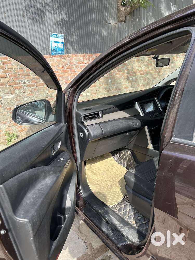 Toyota Innova Crysta G 7 Str, 2018, Petrol