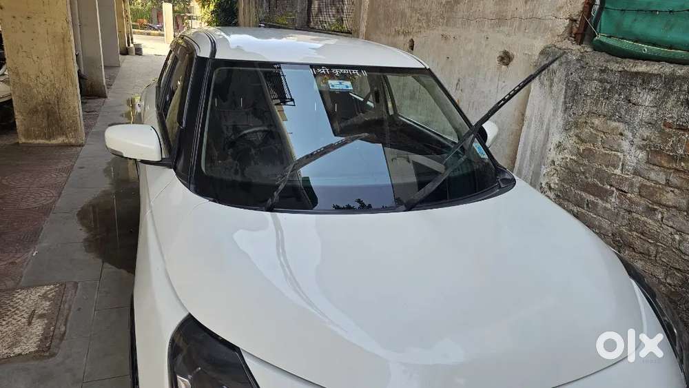 Maruti Suzuki Swift Vxi 2024